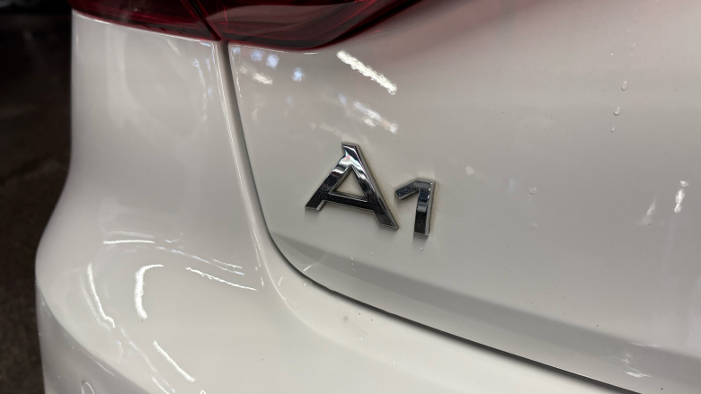 Audi A1 30 TFSI Sport 5dr S Tronic Petrol Hatchback